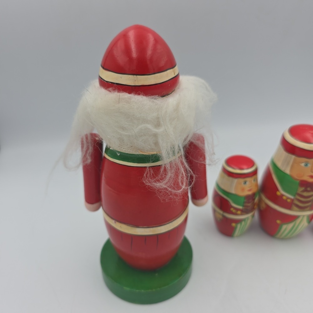 Nesting Doll 5 Piece Nutcracker In Red Coat And Hat - Picture 6 of 9